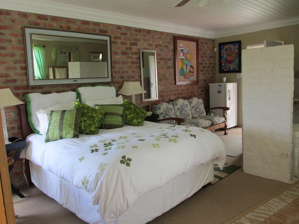 ستروزباي Oceanview Guesthouse الغرفة الصورة